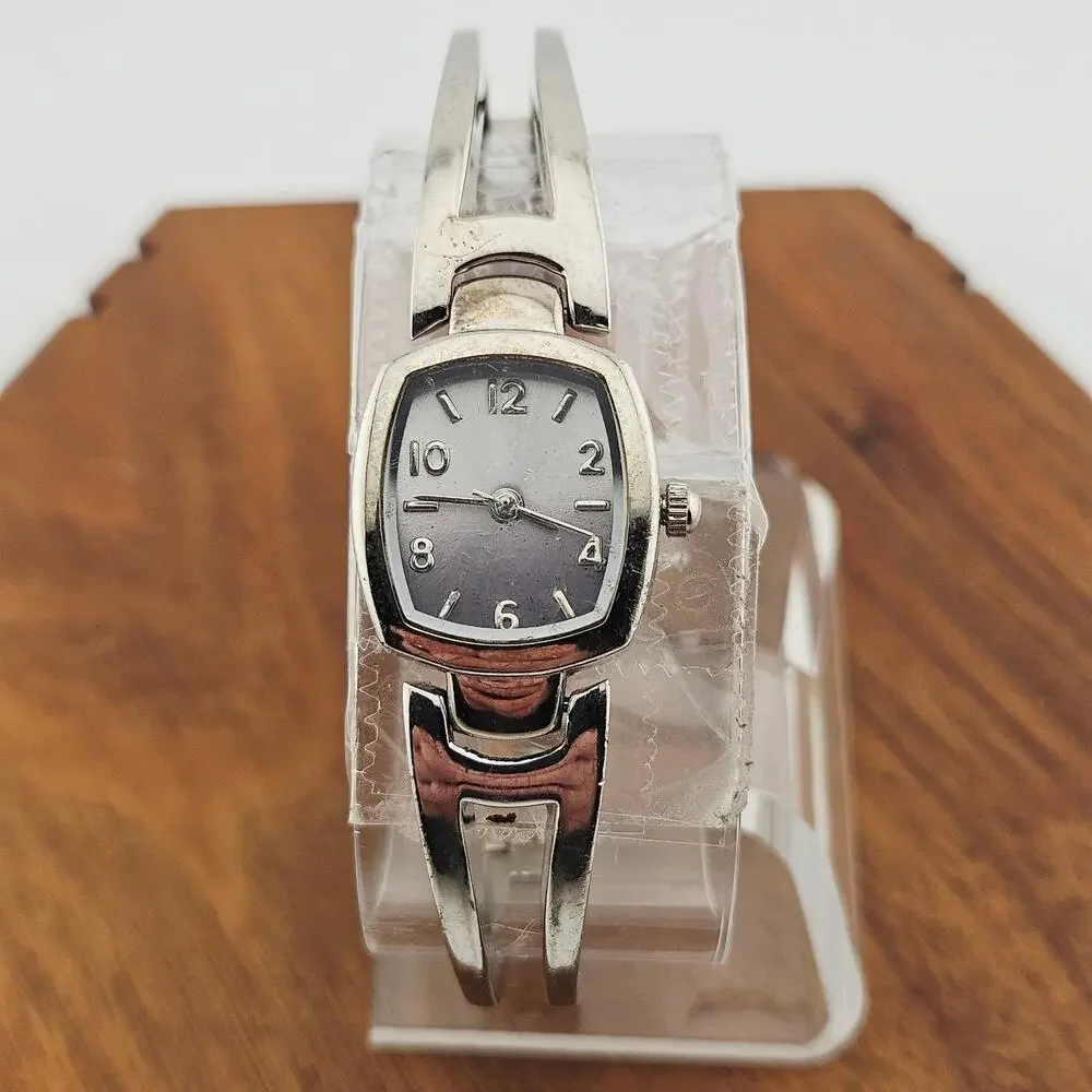 Women's Silver Tone Bracelet Link Watch Gray Analog Dial Casual Basic Everyday